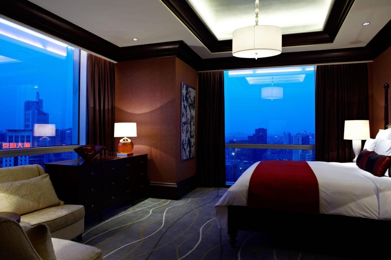 Renaissance Beijing Capital Hotel Esterno foto
