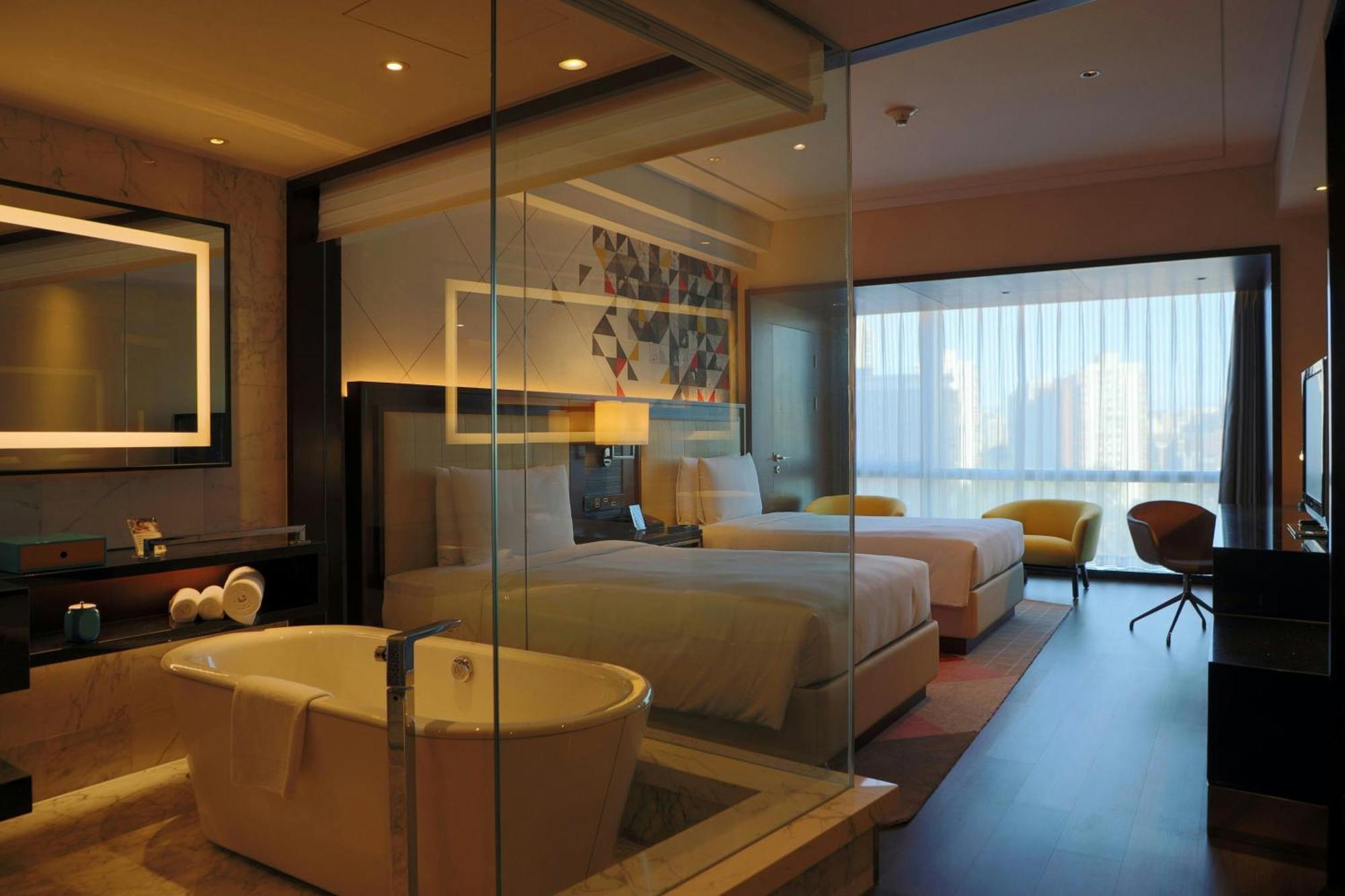 Renaissance Beijing Capital Hotel Esterno foto